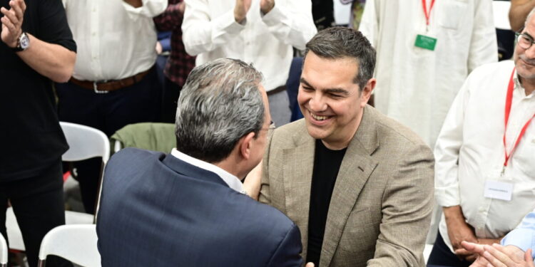 Ο ΣΥΡΙΖΑ αποφασίζει τη γραμμή του μετά την παραίτηση Τσίπρα: Στάση αναμονής ή αποστάσεις από τη δημιουργία νέου κόμματος