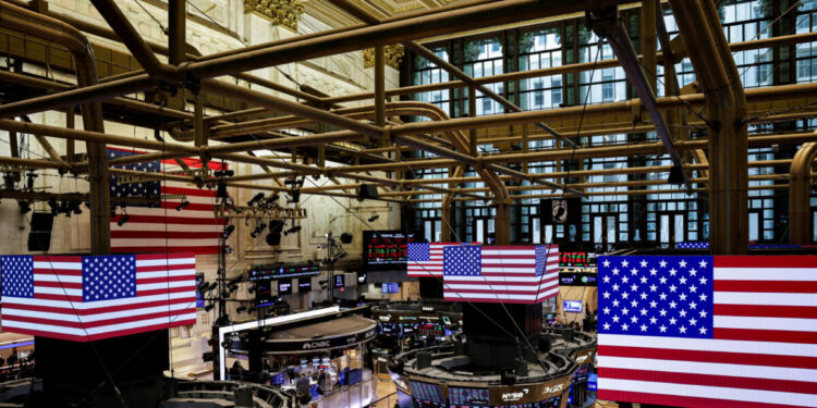 Wall Street: Σε ιστορικά υψηλά ο Dow Jones – Με ισχυρά πρόσημα έκλεισε ο Σεπτέμβρης