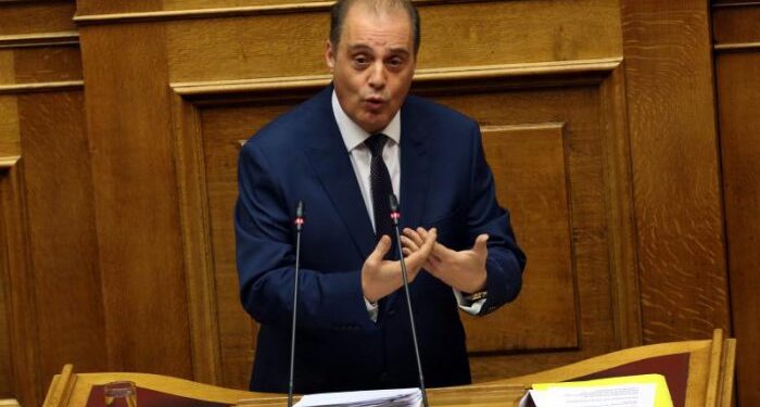 Βελόπουλος: Το 1ο Γυμνάσιο Μεσολογγίου “ψυχορραγεί”