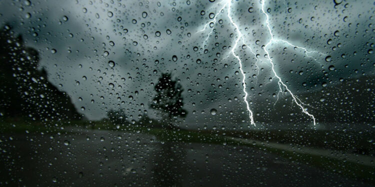 Σύσταση του Δήμου Μεσολογγίου για αποφυγή μετακινήσεων λόγω έντονης βροχόπτωσης