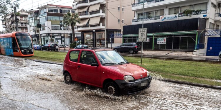 Καιρός: Βροχές, καταιγίδες και χαλάζι από σήμερα το βράδυ – Έκτακτο δελτίο επιδείνωσης