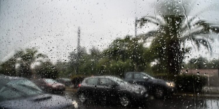 Καιρός – Καντερές: Οι βροχές τις επόμενες ημέρες θα οδηγήσουν σε «καλοκαιράκι» την επόμενη εβδομάδα