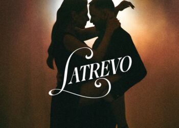 Κωνσταντίνος Χριστοφόρου- Έλενα Παπαρίζου — «Λατρεύω»: Το πιο τρυφερό ντουέτο των τελευταίων μηνών