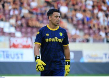 Παναιτωλικός: «Καίγεται» να κρατήσει τον Τσάβες – Ταξιδεύει στο Αγρίνιο ο Αργεντινός μάνατζέρ του