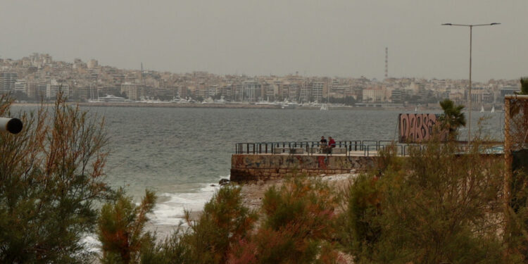 Καιρός σήμερα: Αφρικανική σκόνη, ομίχλες και θερμοκρασία έως 23 βαθμούς – Έως 5 μποφόρ θα πνέουν οι άνεμοι