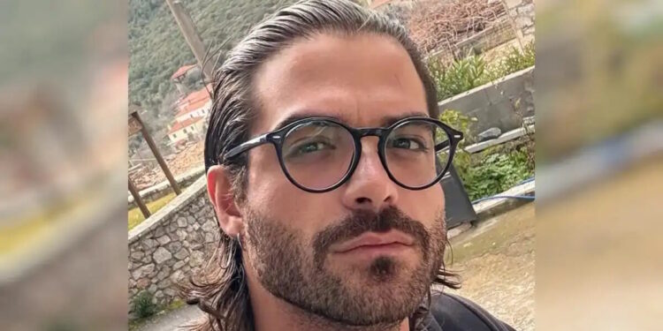 Άρης Μουγκοπέτρος: Ακόμη δεν βλέπω όπως έβλεπα, είμαστε στο 30% με 40% στο δεξί μου μάτι