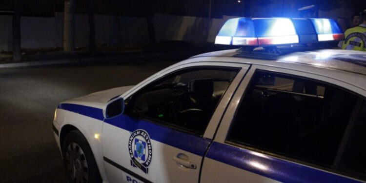 Αγρίνιο: Οδηγούσε μοτοσικλέτα ενώ του είχε αφαιρεθεί το δίπλωμα και βρέθηκαν πάνω του ναρκωτικά και σουγιάς