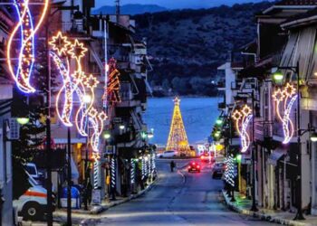 Δήμος Αμφιλοχίας: Διαγωνισμός καλύτερης χριστουγεννιάτικης βιτρίνας και όψης κτηρίου