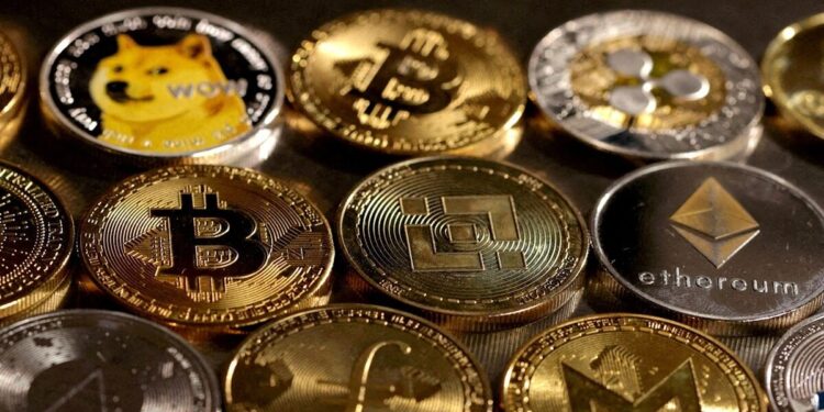 Καμπανάκι της ΕΚΤ για τις υψηλές αποτιμήσεις στις αγορές κρυπτονομισμάτων