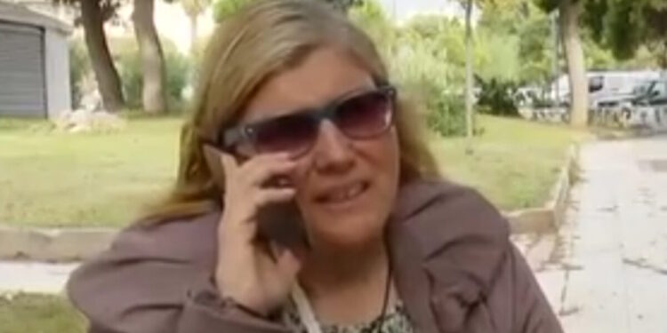 Λουτράκι: Αποχώρησε από ζωντανή σύνδεση η δασκάλα που κατήγγειλε 6χρονο μαθητή ότι την θώπευσε