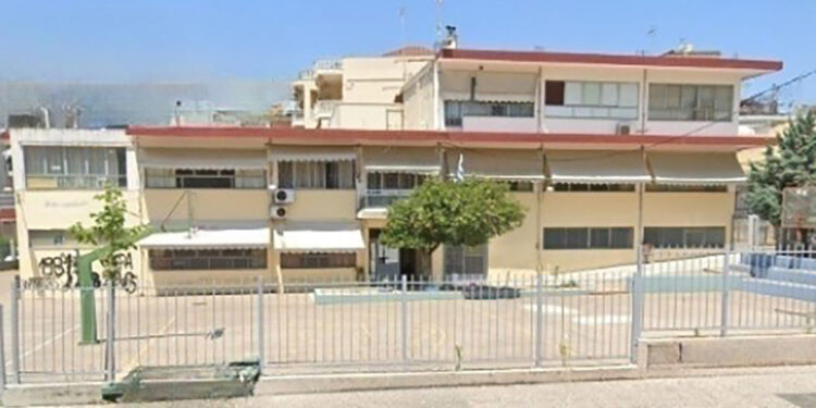 Εσπερινό Γυμνάσιο Γενικό Λύκειο Αγρινίου: Από τη Δευτέρα 17 Νοεμβρίου λειτουργεί σε νέα διεύθυνση