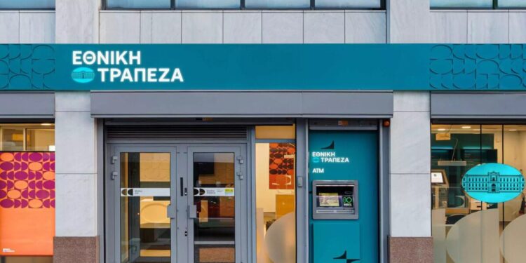 Εθνική Τράπεζα: Με 1 δισ. ευρώ κέρδη μετά φόρων έκλεισε το 9μηνο 2025