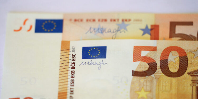 ΟΠΕΚΑ: Την Παρασκευή η καταβολή των επιδομάτων για τον Νοέμβριο – Οι δικαιούχοι