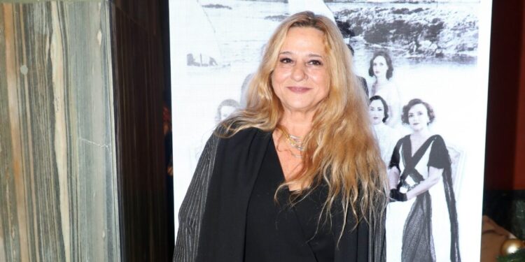 Η Ρεμπούτσικα καταδικάζει την περιοδεία Μποφίλου – Χαρούλη με τα τραγούδια του Χατζιδάκη: «Υπάρχει συμφέρον»