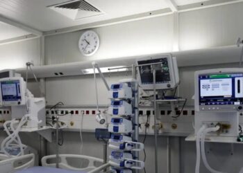 Καρδίτσα: Κρίσιμη η κατάσταση του 12χρονου που έπαθε εγκαύματα ρίχνοντας οινόπνευμα στο τζάκι