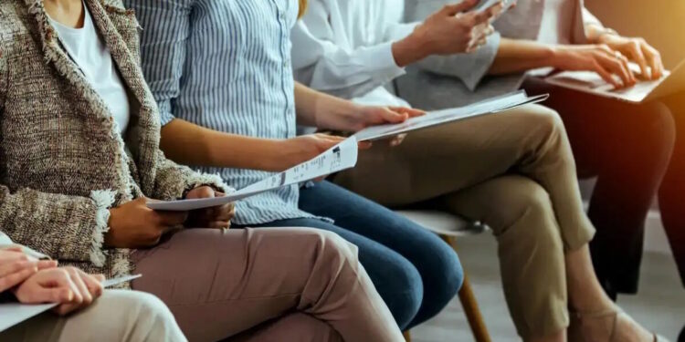 Ξεκινούν οι αιτήσεις επιχειρήσεων για το νέο πρόγραμμα απόκτησης επαγγελματικής εμπειρίας με 100% επιχορήγηση