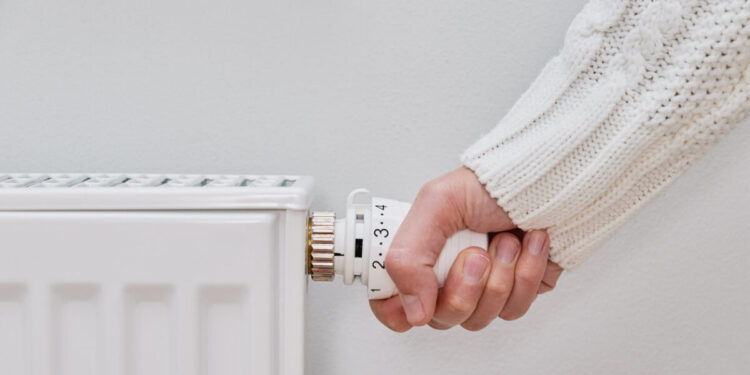 Eπίδομα Θέρμανσης: Τη Δευτέρα 10 Νοεμβρίου ξεκινούν οι αιτήσεις για – Τα κριτήρια και οι ημερομηνίες καταβολής