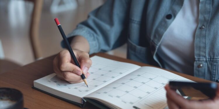 Αργίες: Τι μέρα πέφτουν Χριστούγεννα και Πρωτοχρονιά, πότε είναι οι αργίες και τα τριήμερα το 2026