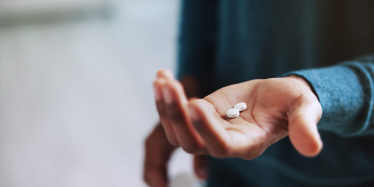 AIDS: Νέα εποχή στην πρόληψη του HIV – Εκατοντάδες άτομα λαμβάνουν την αγωγή PrEP στην Ελλάδα