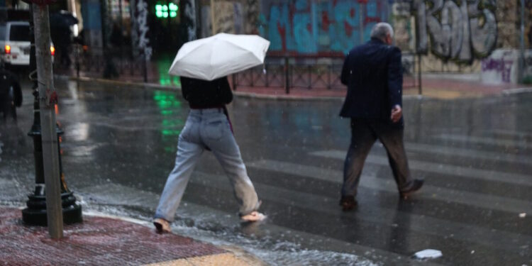 Καιρός – Γιώργος Τσατραφύλιας: Έρχονται κι άλλες βροχές με ισχυρούς νοτιάδες – Η ανάρτηση του μετεωρολόγου