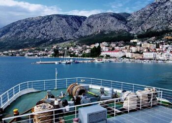 Υποχρεωτική απολύμανση φορτηγών που μεταφέρουν ζώα & ζωοτροφές με το καράβι απ’ το λιμάνι Αστακού