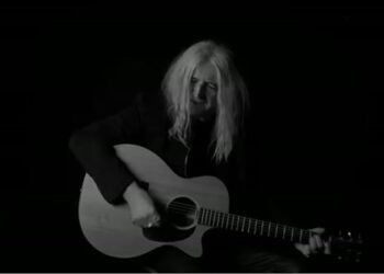 Νίκος Καρβέλας – «Γονείς»