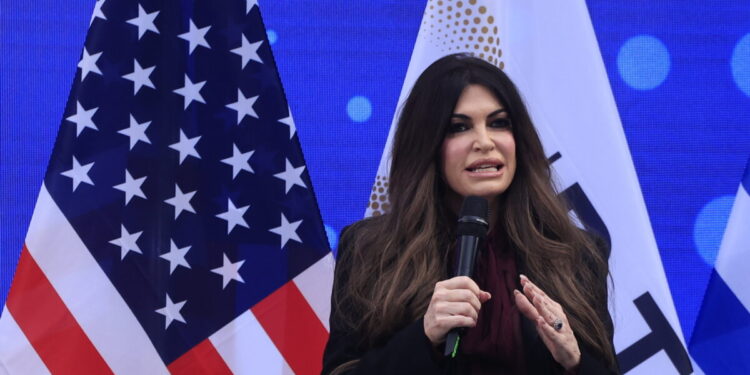 Κίμπερλι Γκιλφόιλ: Ιστορική η συμφωνία – Μόλις αρχίσαμε, περιμένετε να δείτε