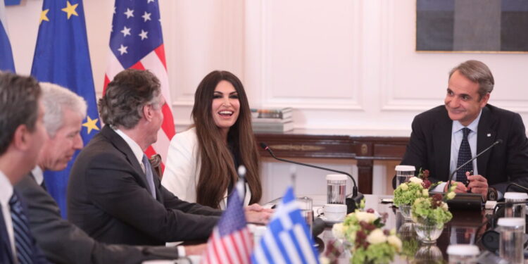 Μετά την Κίμπερλι Γκίλφοϊλ έρχεται αμερικανική «απόβαση» για τη Σύνοδο ενέργειας Ελλάδας – ΗΠΑ που ξεκινά σήμερα στο Ζάππειο