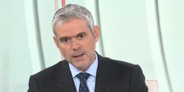 Καραγκούνης : Ξεκίνησε η καταβολή του μόνιμου βοηθήματος 250 ευρώ σε συνταξιούχους – Νέες αυξήσεις στις συντάξεις από 1η Ιανουαρίου