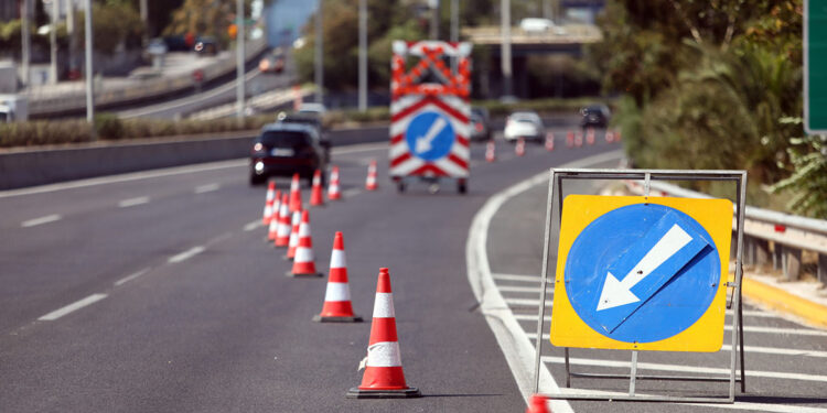 Κυκλοφοριακές ρυθμίσεις σε θέσεις της Εθνικής Οδού Αγρινίου – Θέρμου για εκτέλεση εργασιών από 18 έως 21 Νοεμβρίου