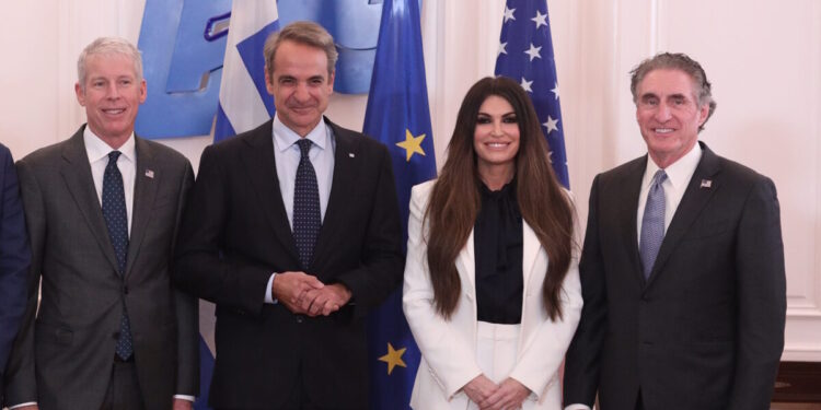 Μητσοτάκης σε υπουργούς Ενέργειας και Εσωτερικών των ΗΠΑ: «Η Ελλάδα αποτελεί τη φυσική πύλη εισόδου του αμερικανικού LNG στην Ευρώπη»