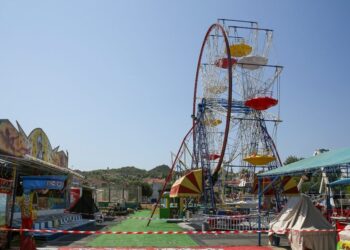 Δυστύχημα σε λούνα παρκ στην Χαλκιδική: «Είπα στον χειριστή να κόψει ταχύτητα και σχεδόν με ειρωνεύτηκε», είπε η μητέρα του 19χρονου