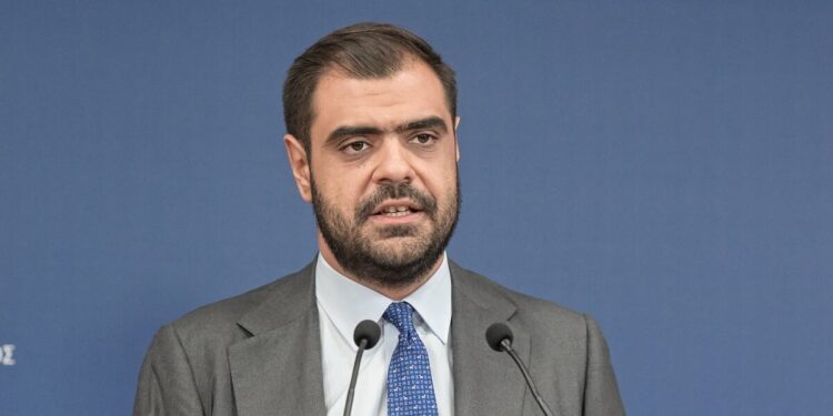 Μαρινάκης: Ευχάριστο ανάγνωσμα το βιβλίο του Τσίπρα – Μιλάμε για την «Ιθάκη» αλλά μην ξεχνάμε το ταξίδι και το αχρείαστο μνημόνιο