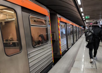 Μετρό: Κανονικά η 24ωρη λειτουργία του Σαββάτου στις Γραμμές 2 και 3 – Τα ολοήμερα δρομολόγια των λεωφορείων