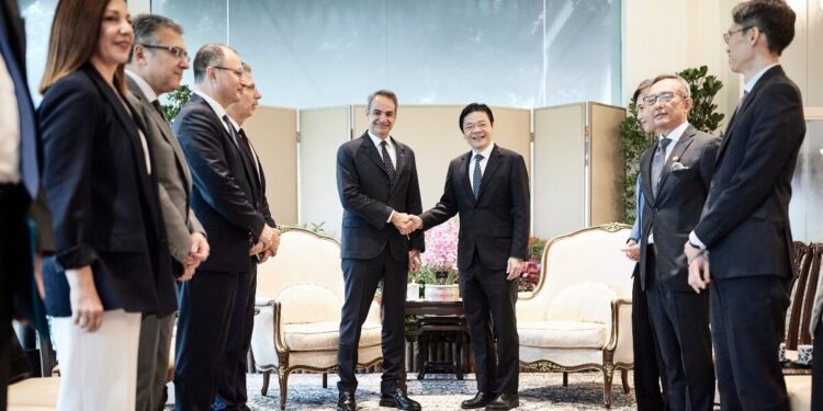 Ο Κυριάκος Μητσοτάκης στη Σιγκαπούρη: Η συνάντηση με τον ομόλογό του και η ατζέντα της συνάντησης