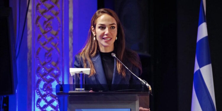 Μιχαηλίδου: Ακίνητα για τη στέγαση δημοσίων υπαλλήλων σε όλη τη χώρα