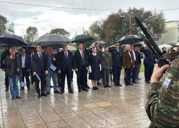 Το Μεσολόγγι τίμησε τον απελευθερωτή της Κορυτσάς Στρατηγό Δημήτριο Θεοδωράκη (φωτο)