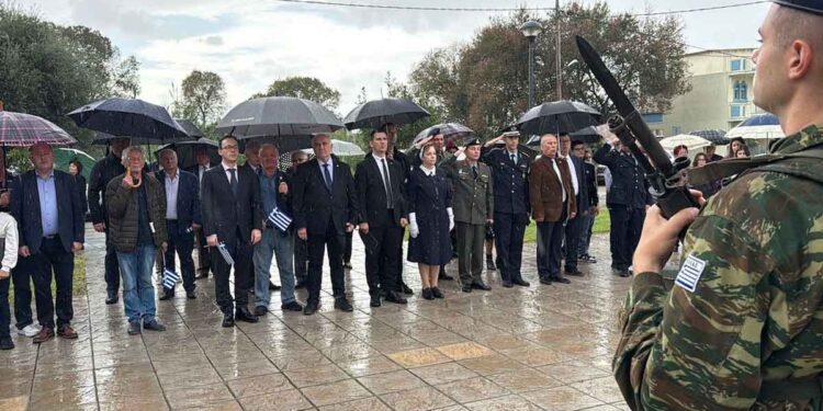 Το Μεσολόγγι τίμησε τον απελευθερωτή της Κορυτσάς Στρατηγό Δημήτριο Θεοδωράκη (φωτο)