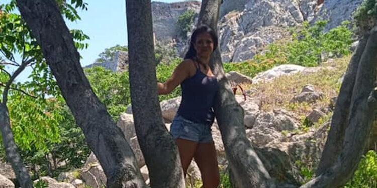 Σαλαμίνα: Η ανατριχιαστική ομολογία της 46χρονης για την δολοφονία της 75χρονης πεθεράς της