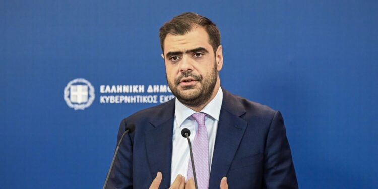 Παύλος Μαρινάκης: «Θα έχουμε ανακοινώσεις από τον Κυριάκο Μητσοτάκη για την οπλοκατοχή»