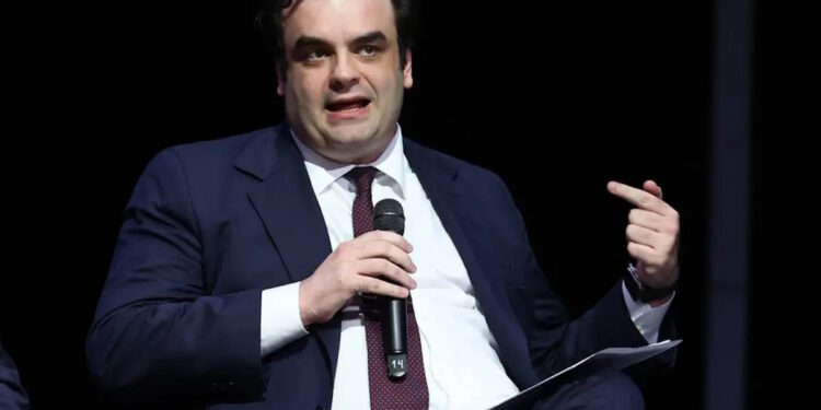 Κυριάκος Πιερρακάκης στους Financial Times: «Η Ελλάδα δεν είναι πρότυπο, αλλά έμπνευση»