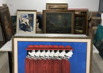 Ελεύθεροι αφέθηκαν ο πρώην καθηγητής σε σχολή της ΕΛ.ΑΣ. και ο σύμβουλος επιχειρήσεων ο δικηγόρος για τους πλαστούς πίνακες