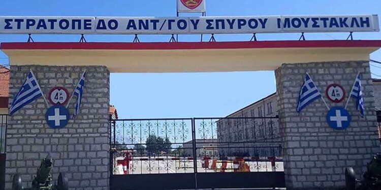 Μεσολόγγι: Νέοι στρατευμένοι καταγγέλλουν ότι τέσσερις φαντάροι έπαθαν ηλεκτροπληξία από κεραυνό στο στρατόπεδο!