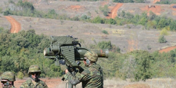 Νίκος Δένδιας: Οι 7 άξονες για τη Στρατιωτική Οικογένεια – Αυξήσεις, δωρεάν σπίτια, μέριμνα για υγεία και παιδιά στα νέα μέτρα