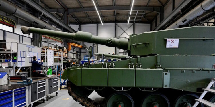 Κόφτη στις τακτικές δαπάνες αντί για απεριόριστο δανεισμό  προτείνει Bundesbank για την Άμυνα 