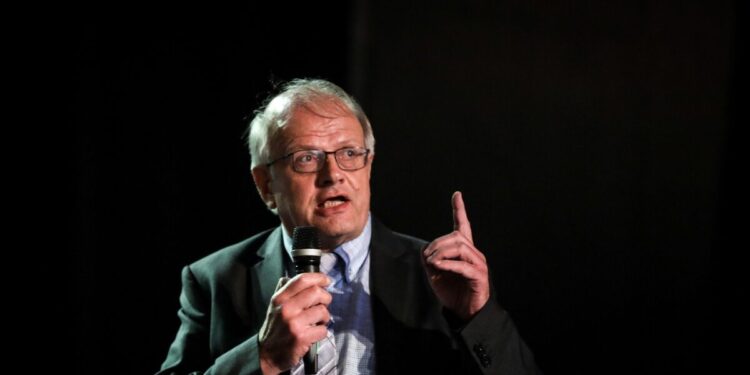 Ο Άκης Τσελέντης νοσηλεύτηκε για 50 ημέρες: Η περιπέτεια υγείας του, το «ευχαριστώ» στον Άδωνι και ο Βαρώτσος