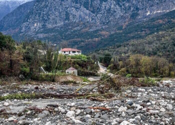Καιρός: Η κακοκαιρία Adel «έπνιξε» τα Τζουμέρκα – Πολύ μεγάλα ύψη βροχής έπεσαν και στην υπόλοιπη χώρα