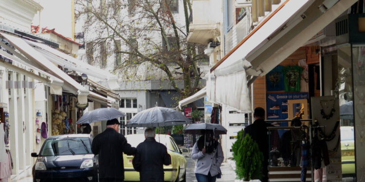 Καιρός: Ψυχρή εισβολή με κρύο και χιόνια μέχρι τη Δευτέρα και μετά νέα κακοκαιρία με καταιγίδες που θα πλήξουν πάλι τα δυτικά