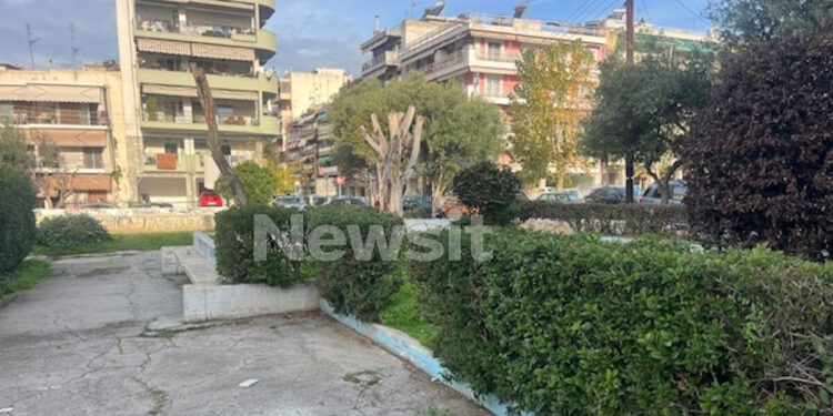 Θεσσαλονίκη: «Έριχναν χαστούκια στα παιδιά και ο ένας έδωσε κουτουλιά στον γιο μου» λέει ο πατέρας του 15χρονου για τον ξυλοδαρμό εφήβων στην Πυλαία