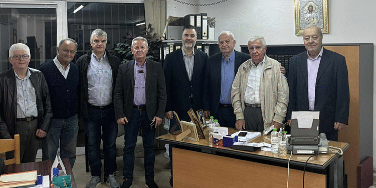 Συνάντηση στελεχών της ΝΙΚΗΣ στο Αγρίνιο